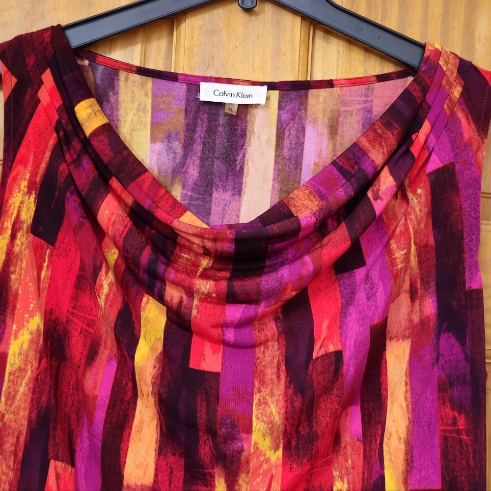 Calvin Klein Abstract Pattern Draped Neck Sleeveless Jersey Cami Tank Top - Picture 2 of 11